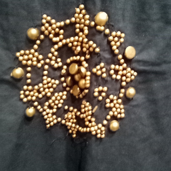 Black Bronze Beaded Raviya Short Sleeve Tunic - Picture 11 of 15